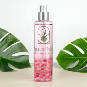 Agua de rosas